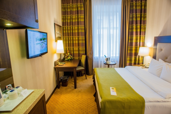 Hotel Petro Palace